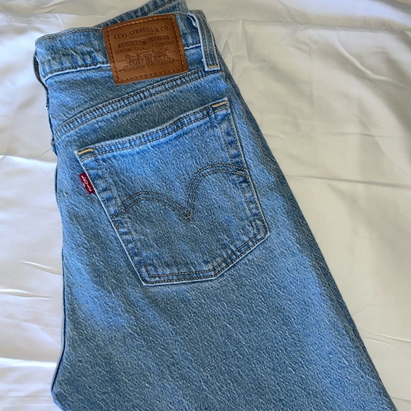 Levi’s Straight Leg Denim Jeans - Picture 6 of 7